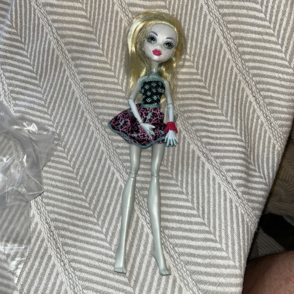 Monster High 11" Lagoona Blue Back to School Doll‎ 2013 A3